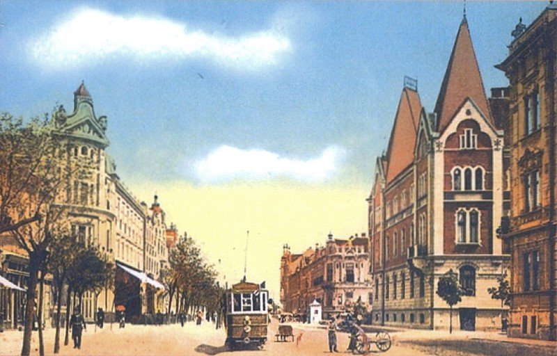 Historic view: Hunyadi Street
